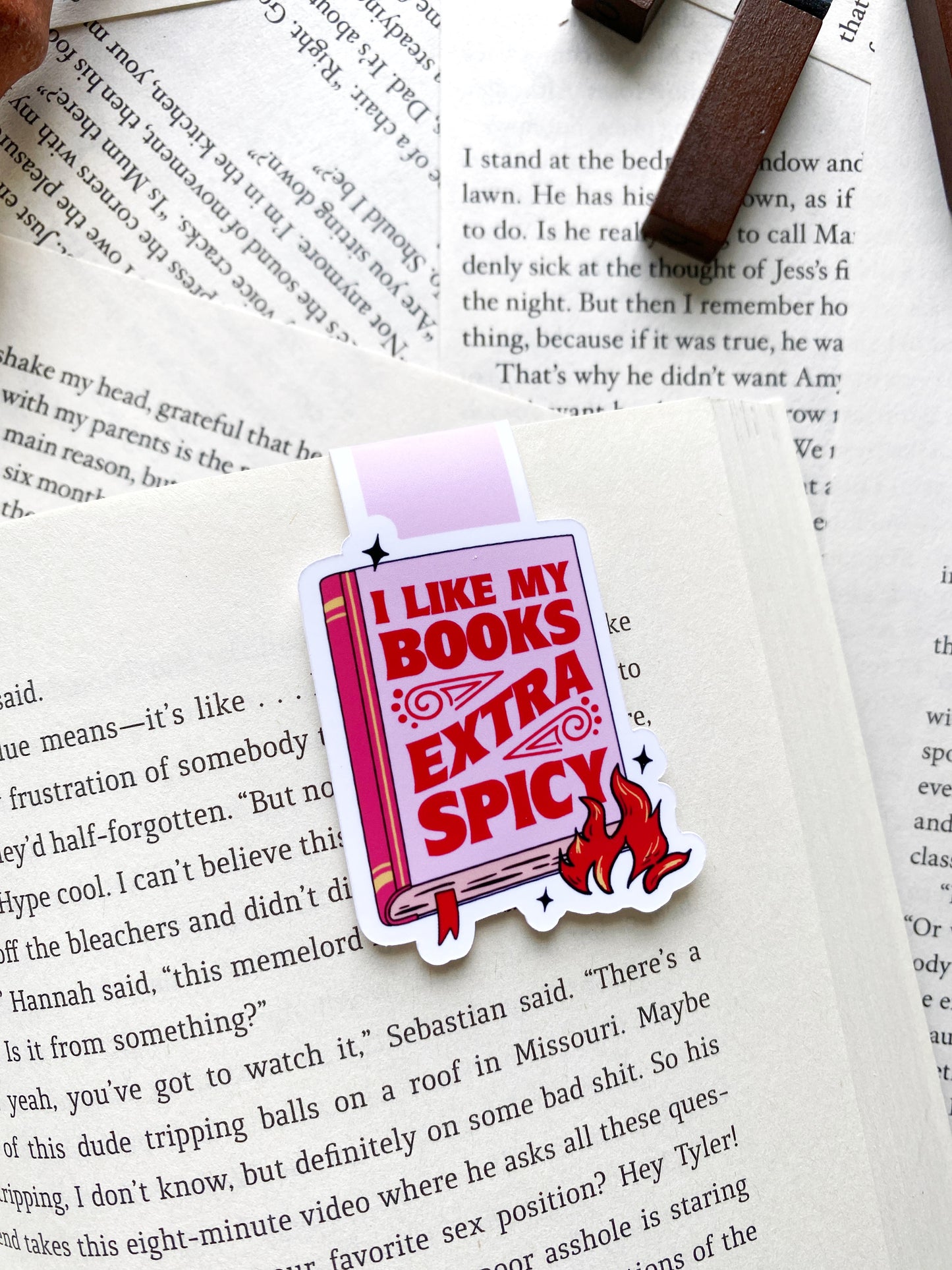 Spicy books magnetic bookmark